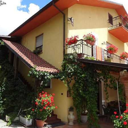 Villa Le Stanze Di Bacco Cagnano Amiterno Exterior foto